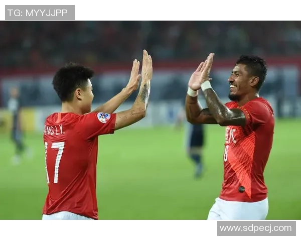 广州恒大在亚冠联赛中取得胜利，成功晋级下一轮比赛